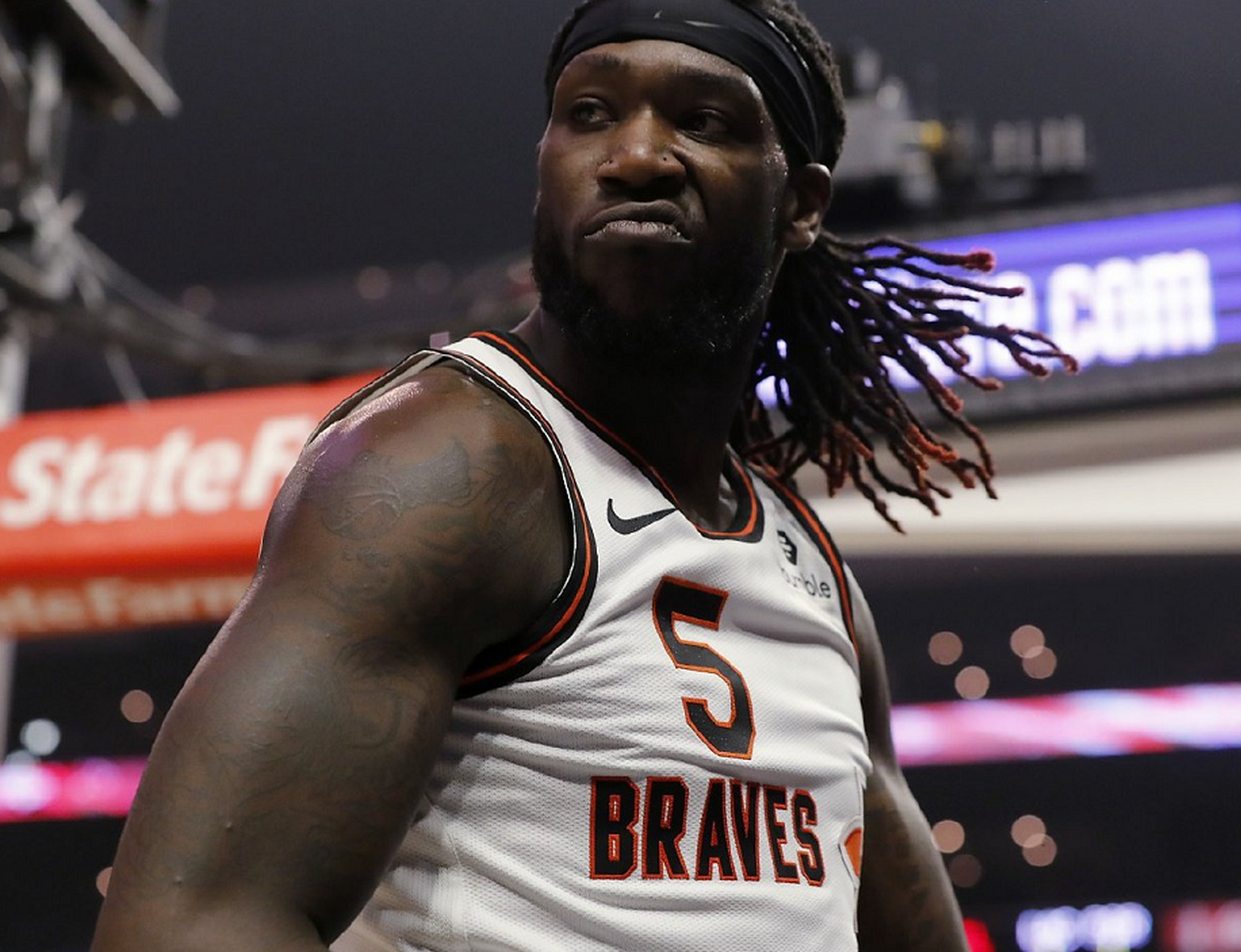 包含英超赛程吃紧,洛杉矶湖人赛后防线松动,目标明确,赛季目标并未改变的词条 包含英超赛程吃紧,洛杉矶湖人赛后防线松动,目标明确,赛季目标并未改变的词条